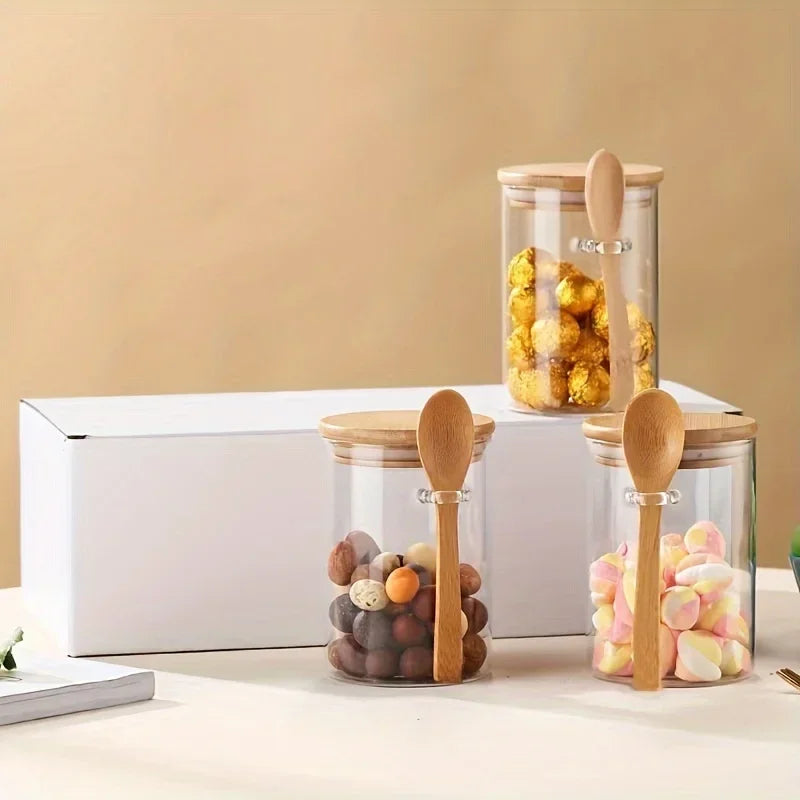 Barattolo in Vetro con Coperchio e Cucchiaino in Bambù – Porta Zucchero, Sale e Spezie per una Cucina Zero Waste